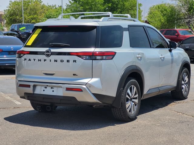 Used 2022 Nissan Pathfinder SL w/ SL Black Package FWD image 3
