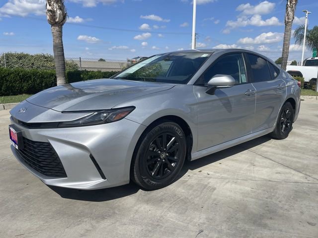 Used 2025 Toyota Camry LE w/ Convenience Package image 1