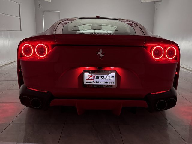 Used 2020 Ferrari 812 Superfast image 37