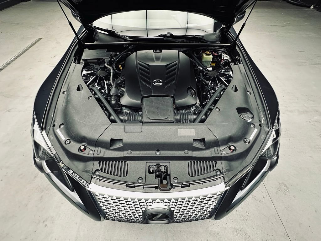 Used 2018 Lexus LC 500 Coupe w/ Performance Package RWD image 41