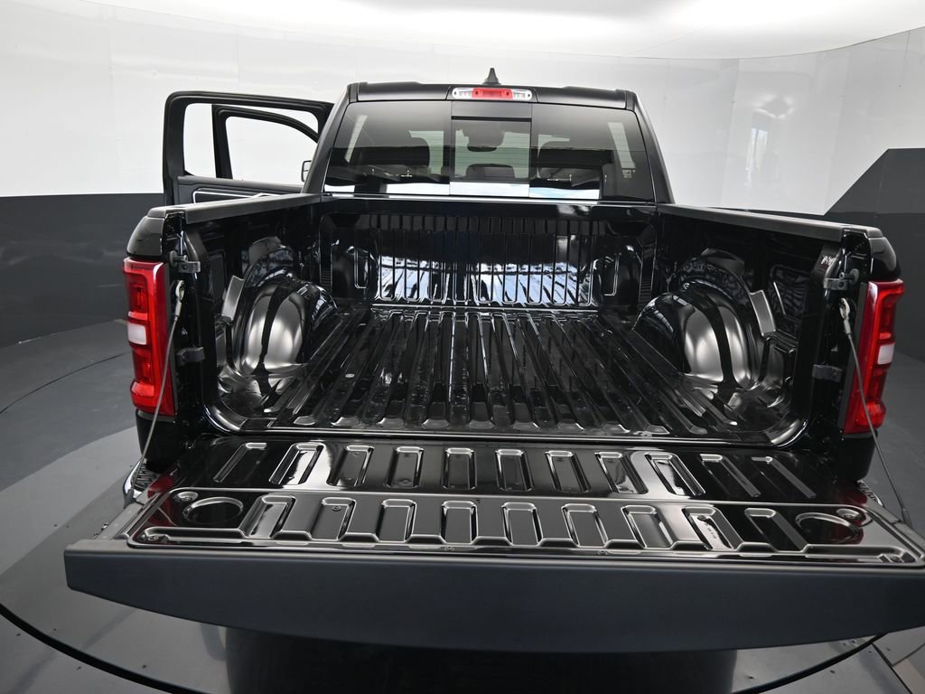 Used 2025 RAM 1500 Big Horn image 29