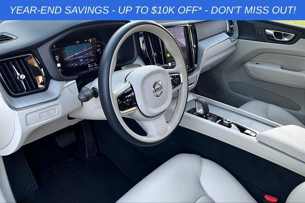 Used 2025 Volvo XC60 T8 Plus w/ Protection Package Premier image 31