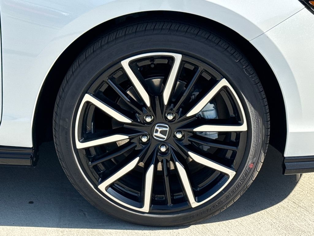 New 2026 Honda Accord Touring image 10