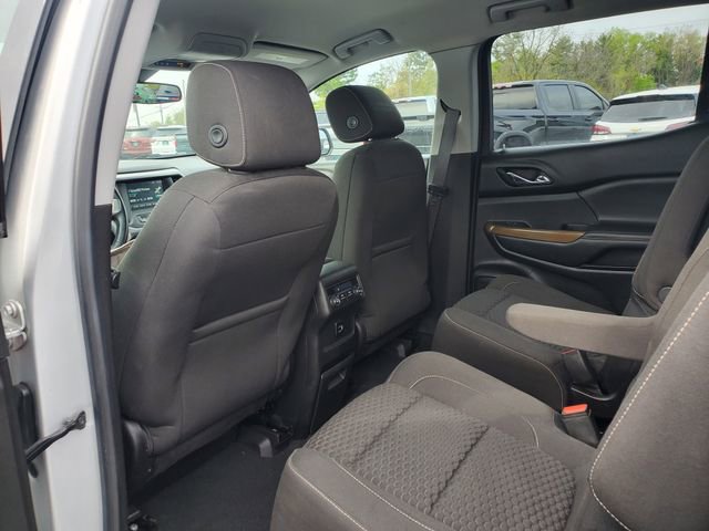 Used 2017 GMC Acadia SLE w/ LPO, Floor Liner Package AWD/4WD image 14