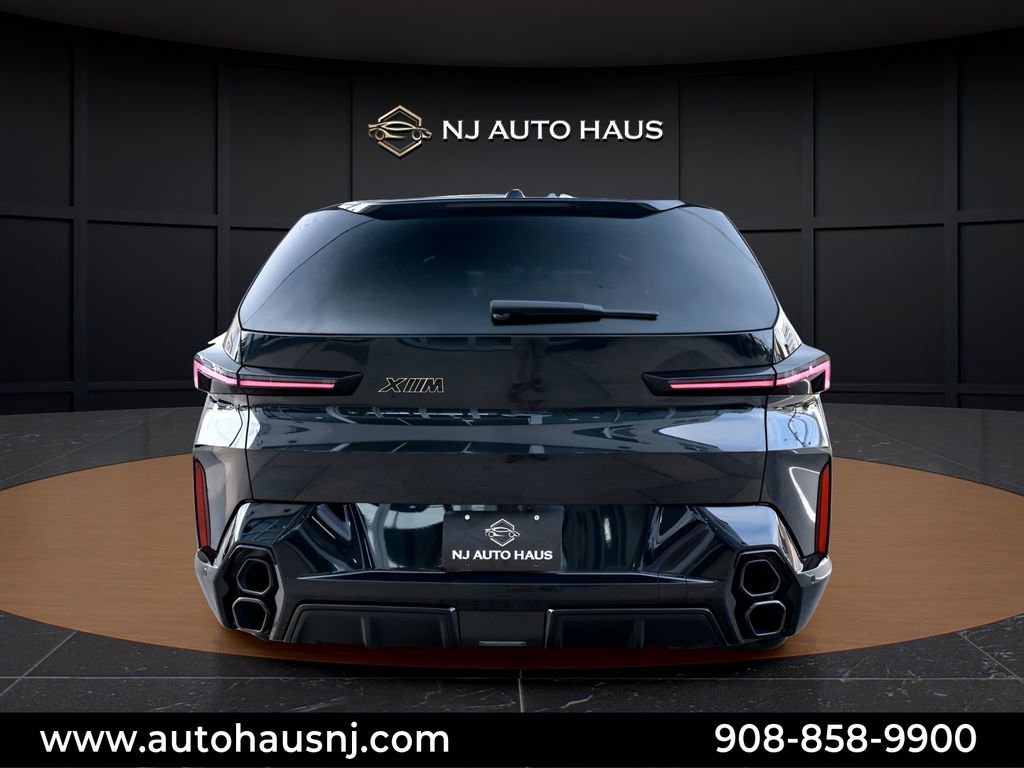Used 2024 BMW XM image 7