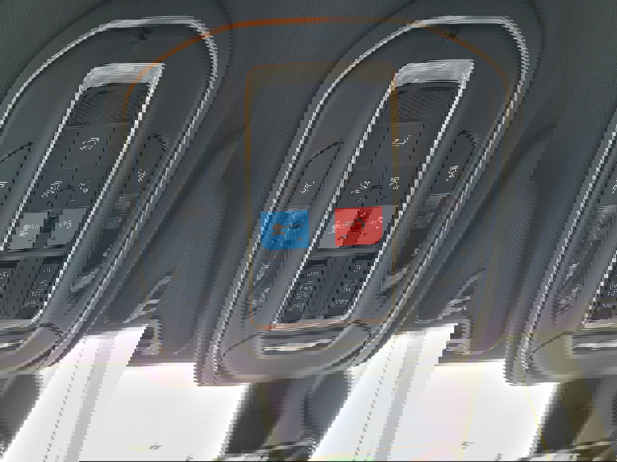 New 2025 Jeep Grand Cherokee L Altitude image 27