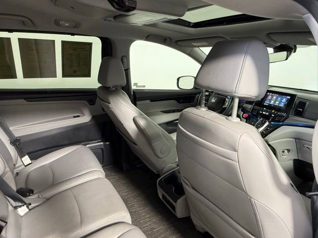 Used 2024 Honda Odyssey Touring image 42