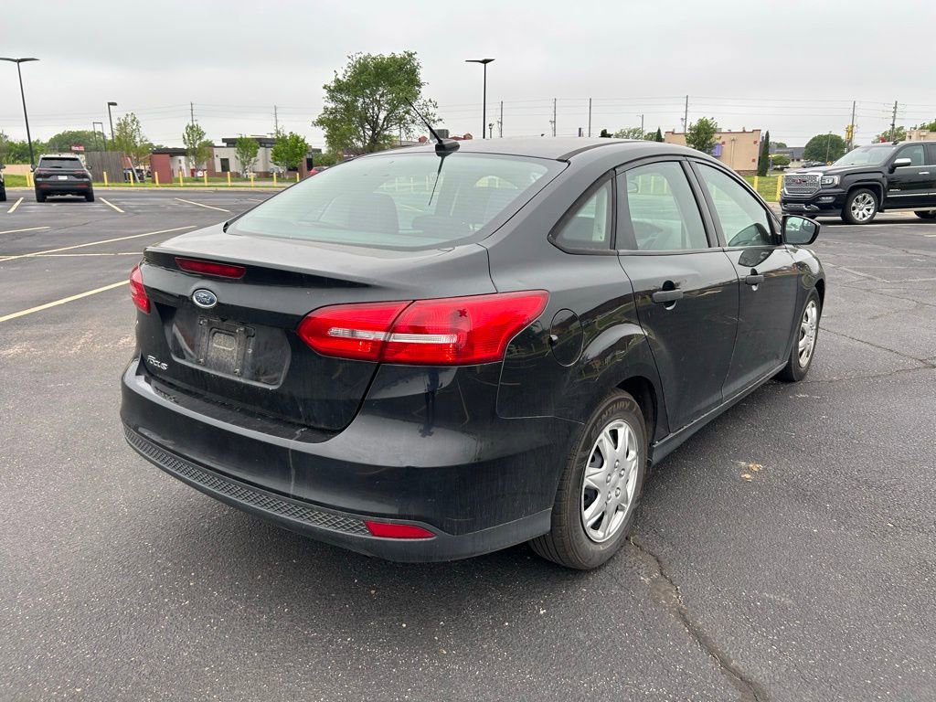 Used 2015 Ford Focus S FWD image 6