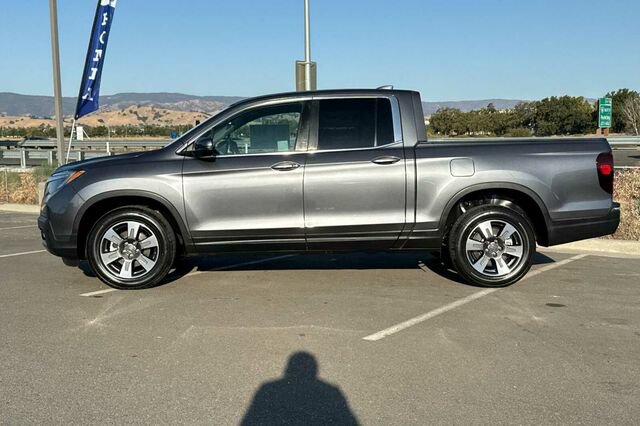 Used 2017 Honda Ridgeline RTL-T image 7