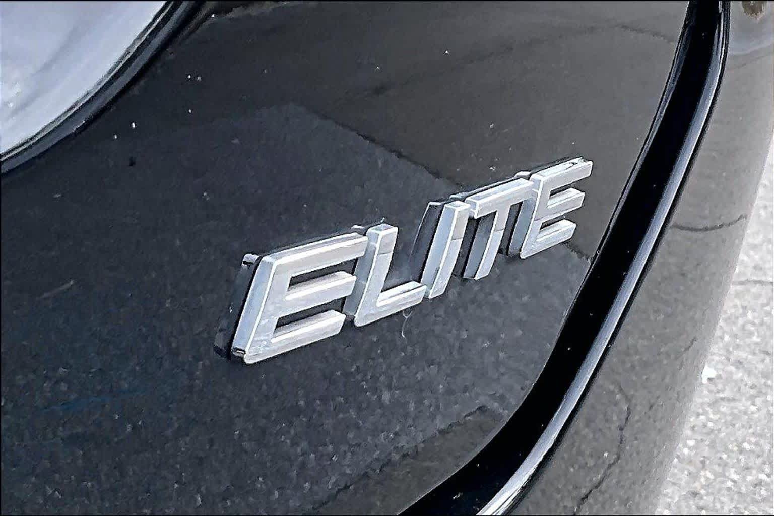 Used 2023 Honda Pilot Elite image 10
