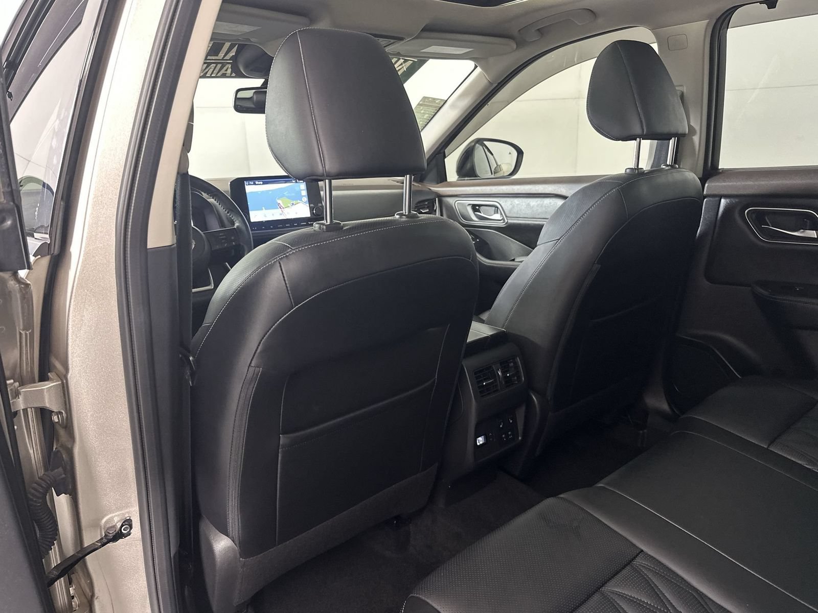 Certified 2021 Nissan Rogue Platinum AWD/4WD image 24