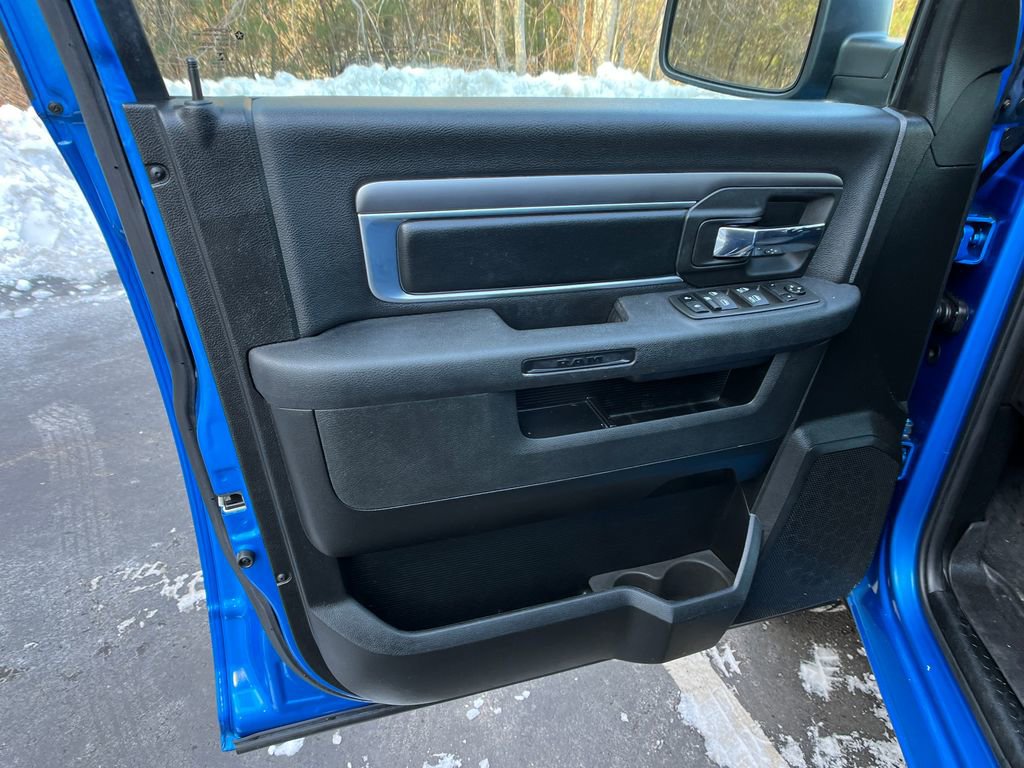 Used 2021 RAM 1500 Classic Warlock image 11