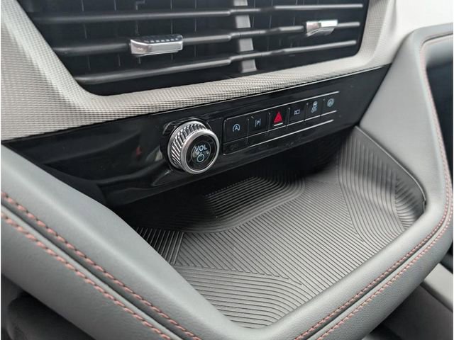 New 2025 Ford Explorer Active w/ Active Comfort Package image 23