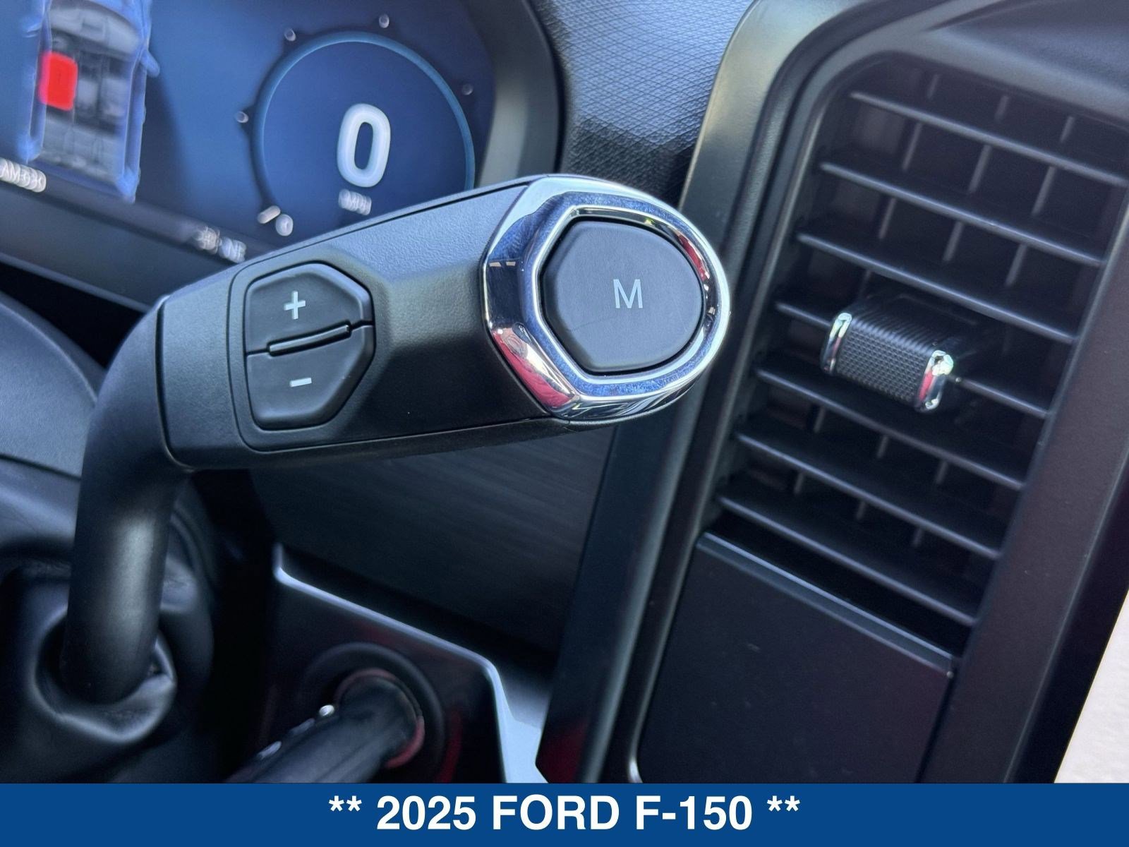 New 2025 Ford F150 STX RWD image 32
