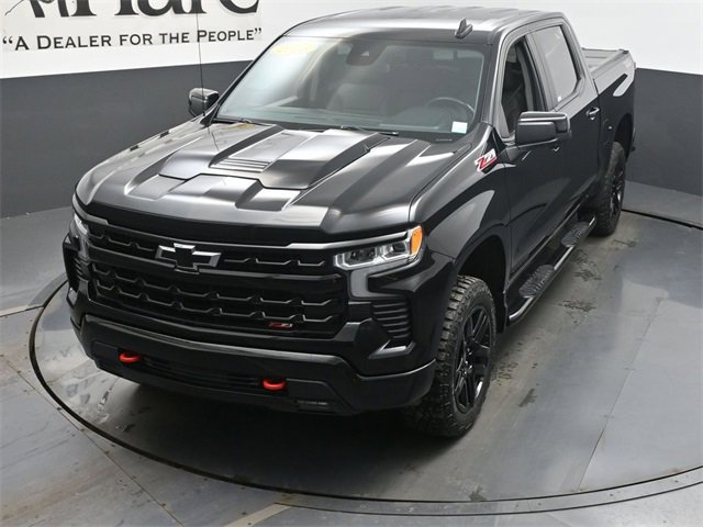 Used 2023 Chevrolet Silverado 1500 LT Trail Boss w/ Convenience Package II image 44