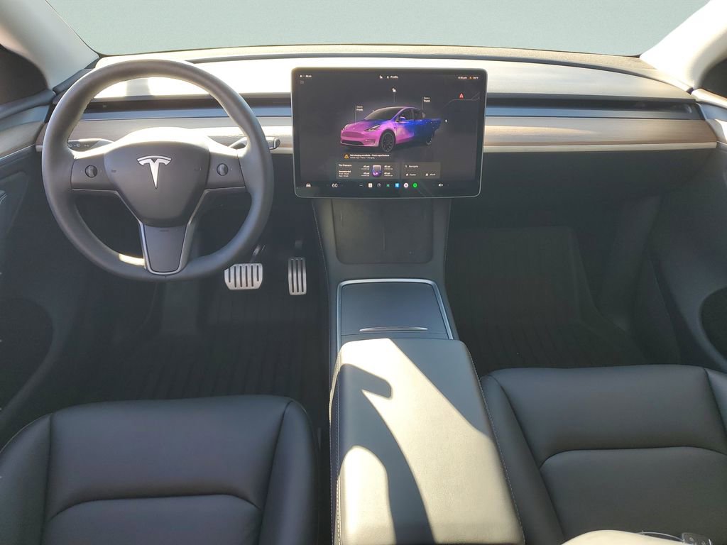 Used 2024 Tesla Model Y Performance image 14