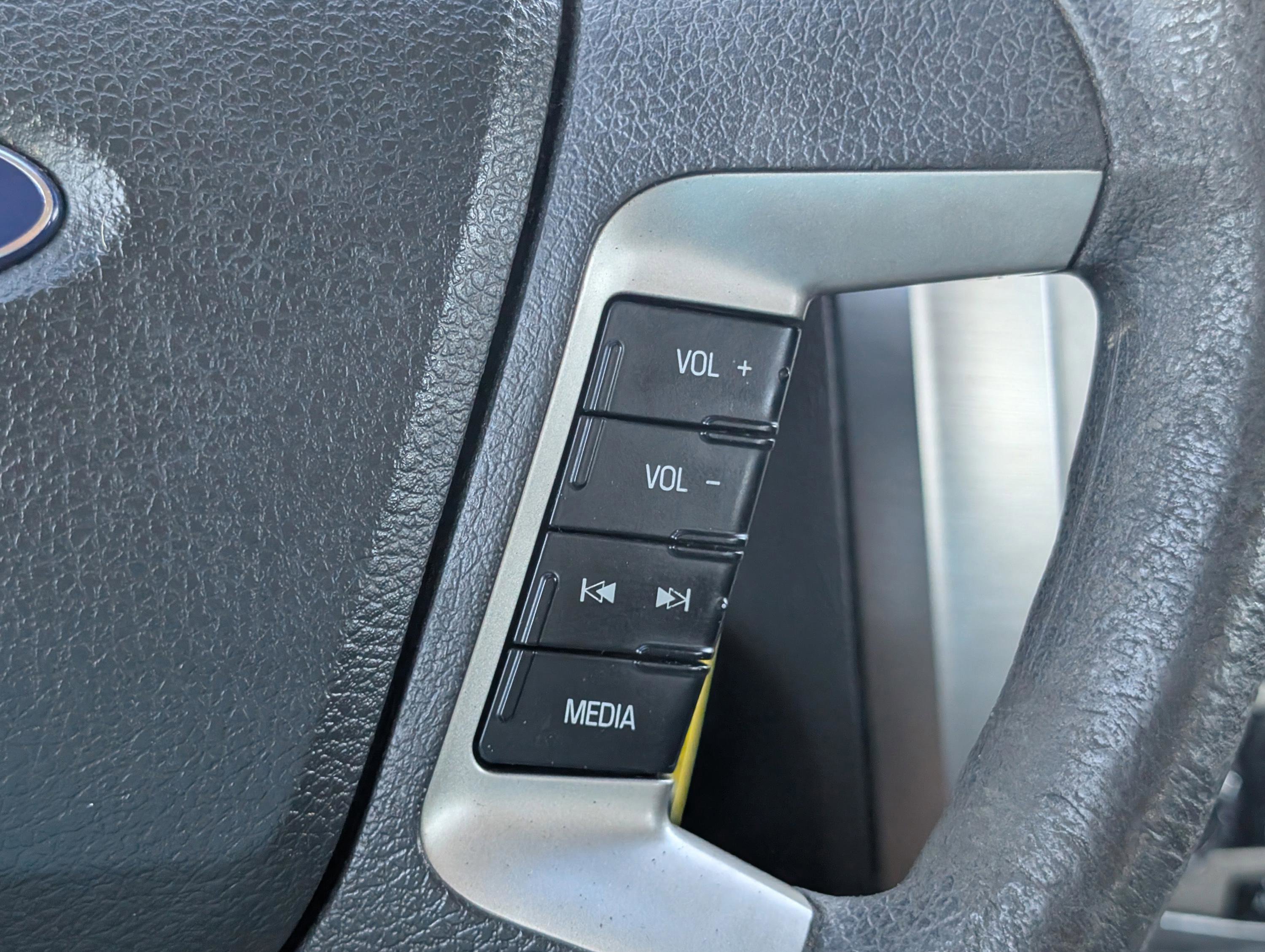 Used 2011 Ford Fusion SE image 15