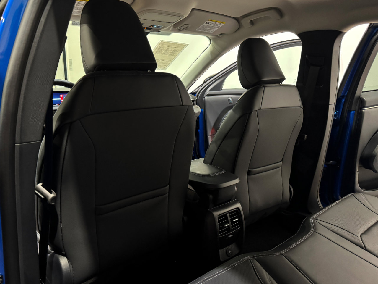 Used 2025 Ford Mustang Mach-E Premium image 16