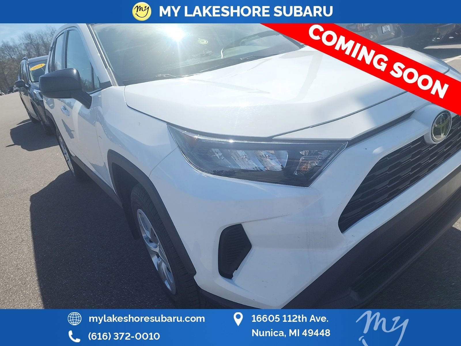 Used 2019 Toyota RAV4 LE w/ Carpet Mat Package image 1