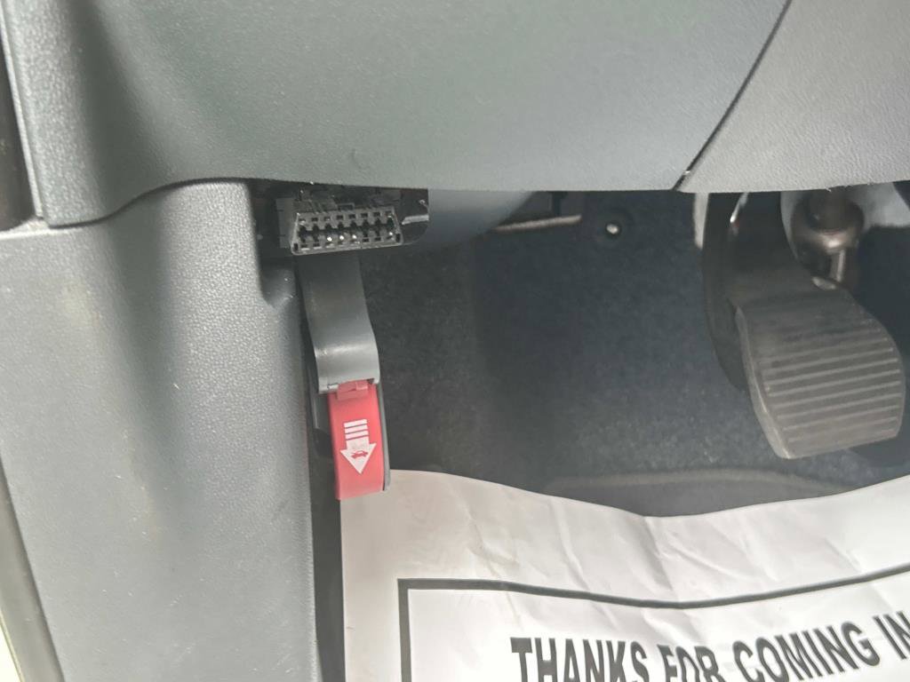 Used 2015 FIAT 500 Pop image 18