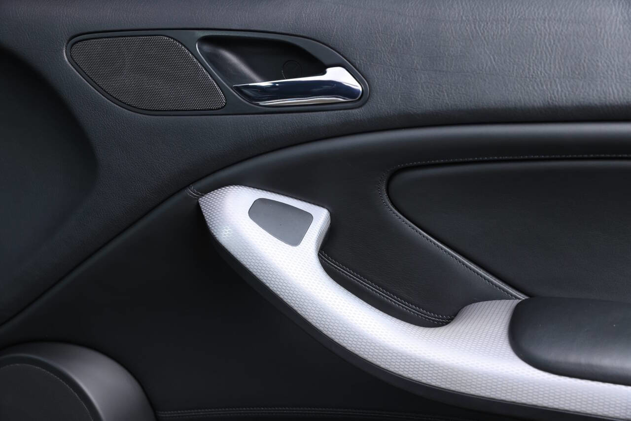 Used 2005 BMW M3 Coupe image 94