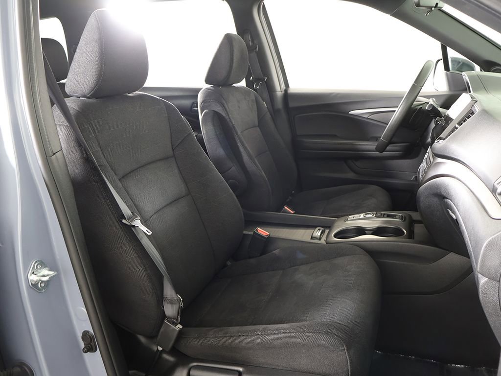Used 2022 Honda Pilot Sport image 32