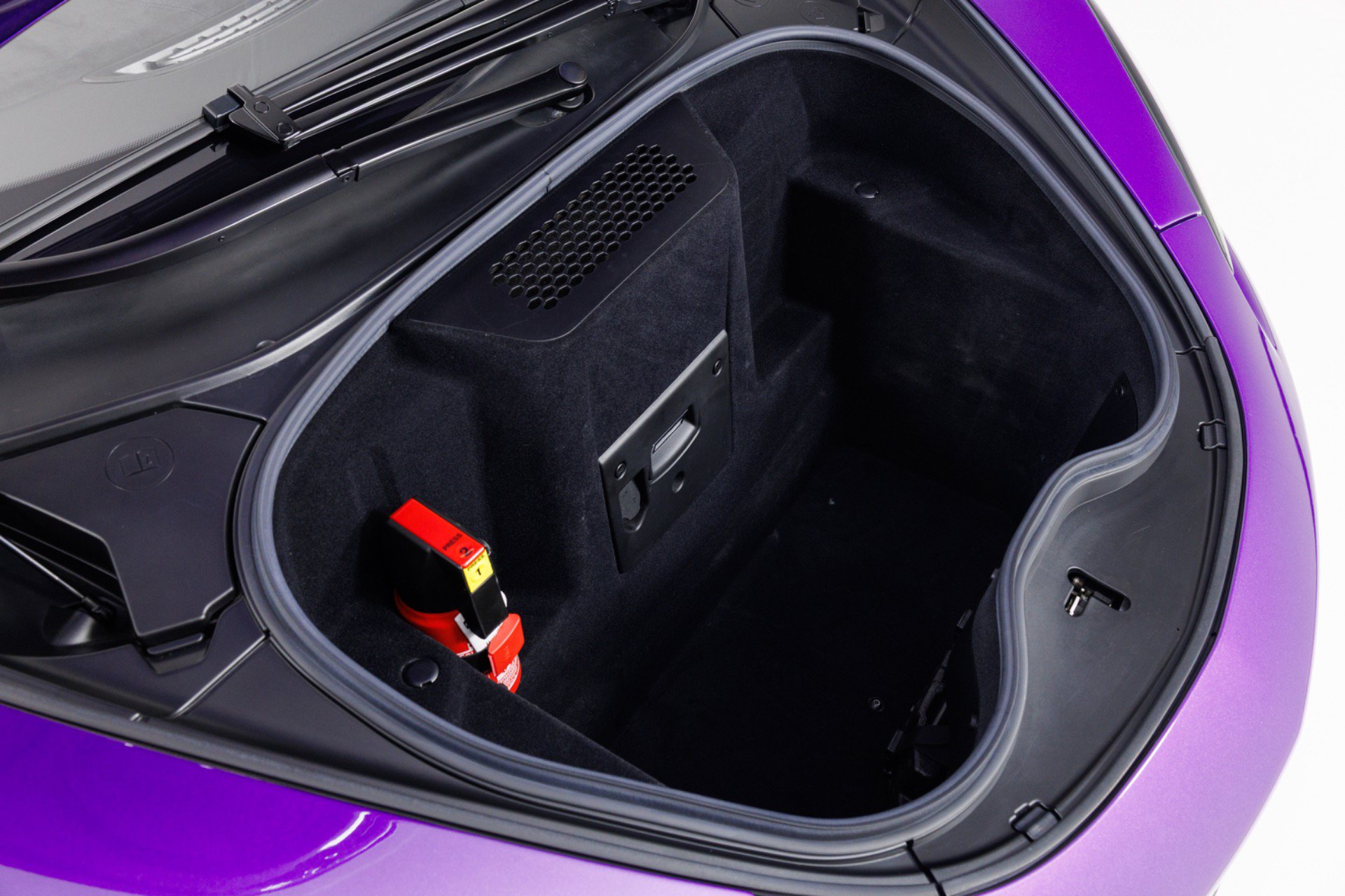 Used 2020 McLaren 600LT Spider RWD image 53