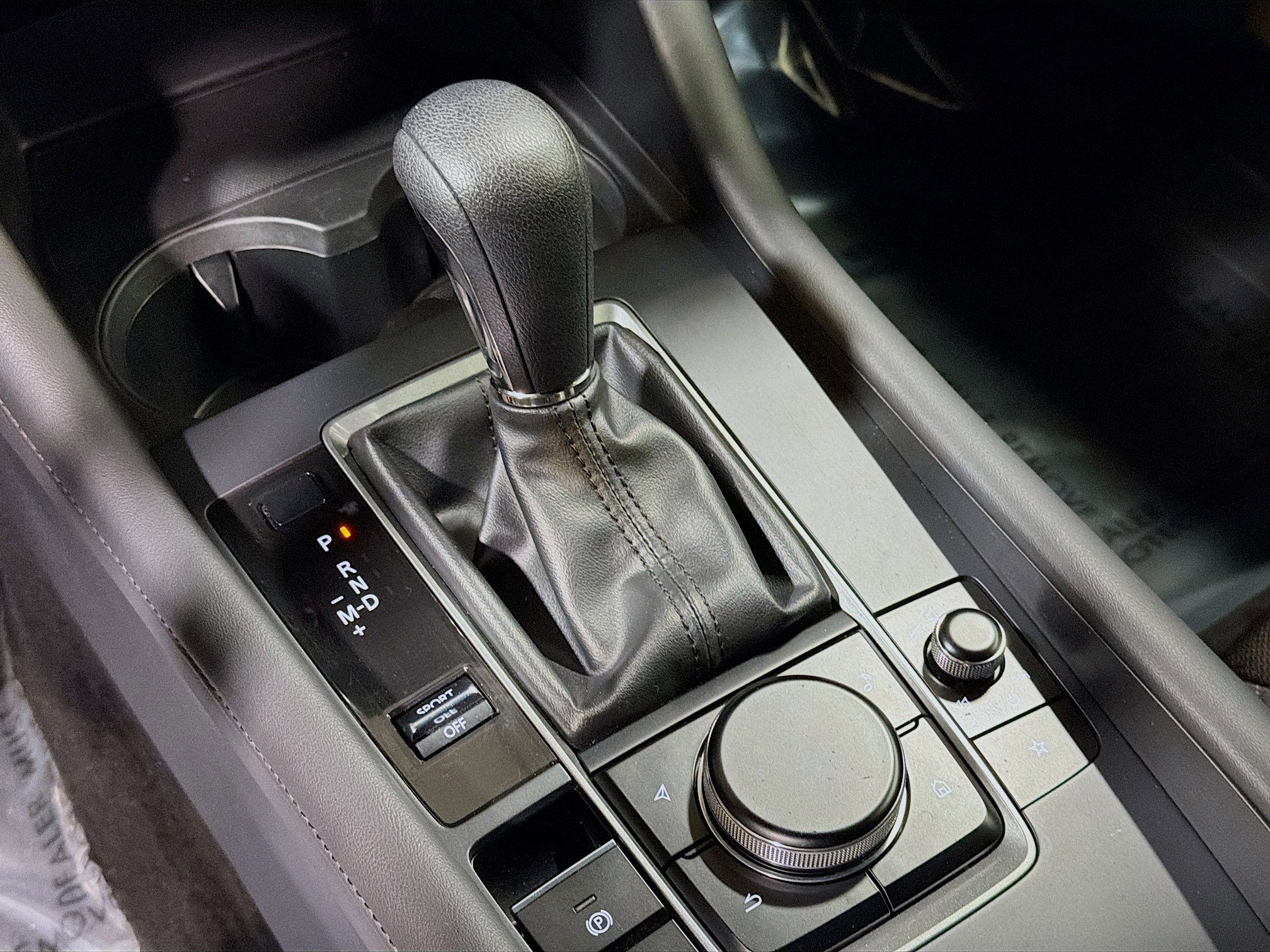 Used 2021 MAZDA MAZDA3 s image 29