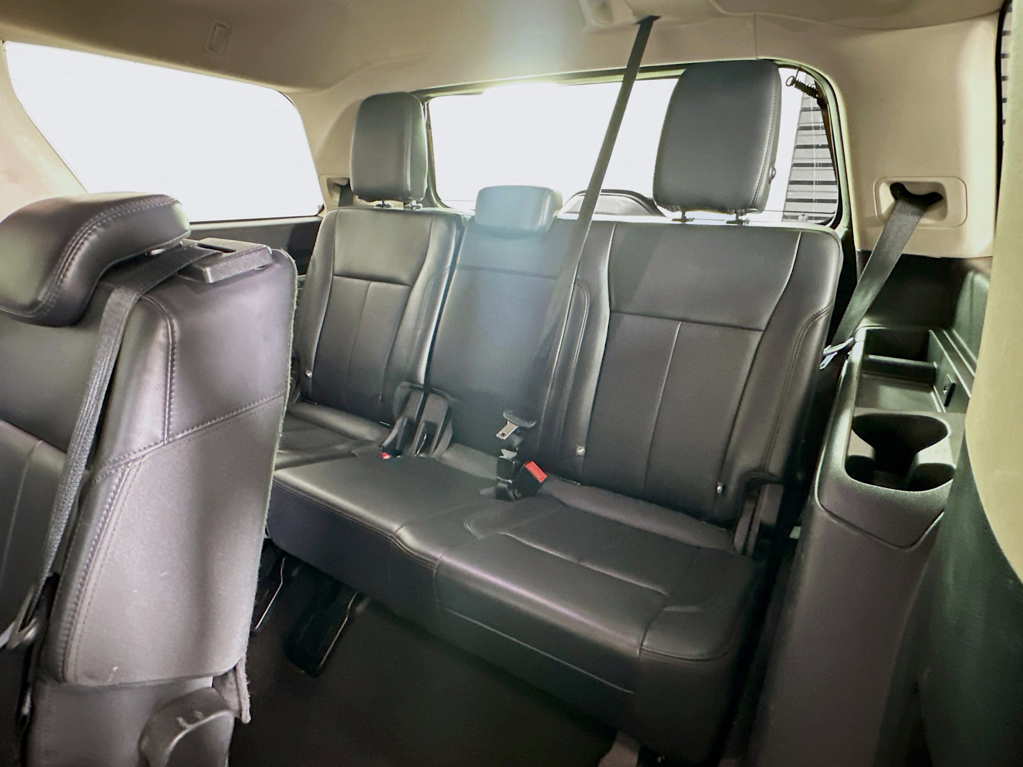 Used 2024 Ford Expedition XLT image 29