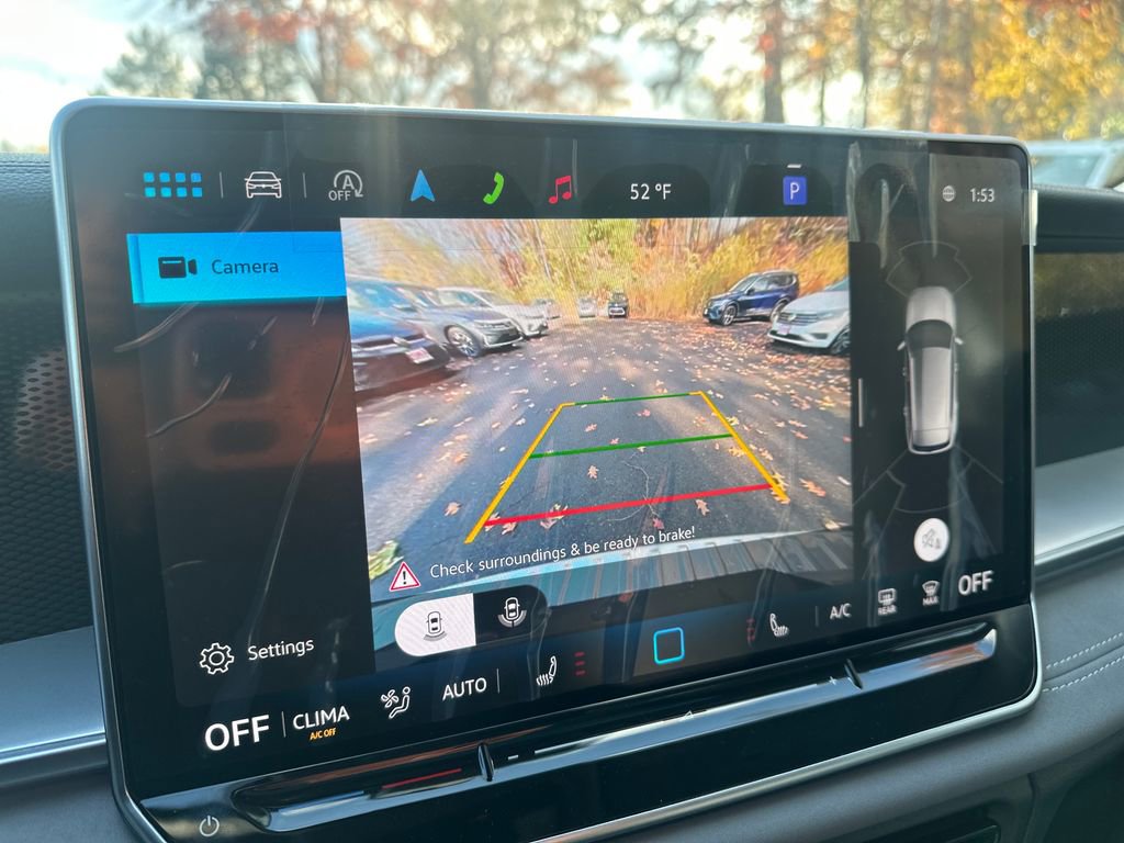 New 2025 Volkswagen Tiguan SE image 10