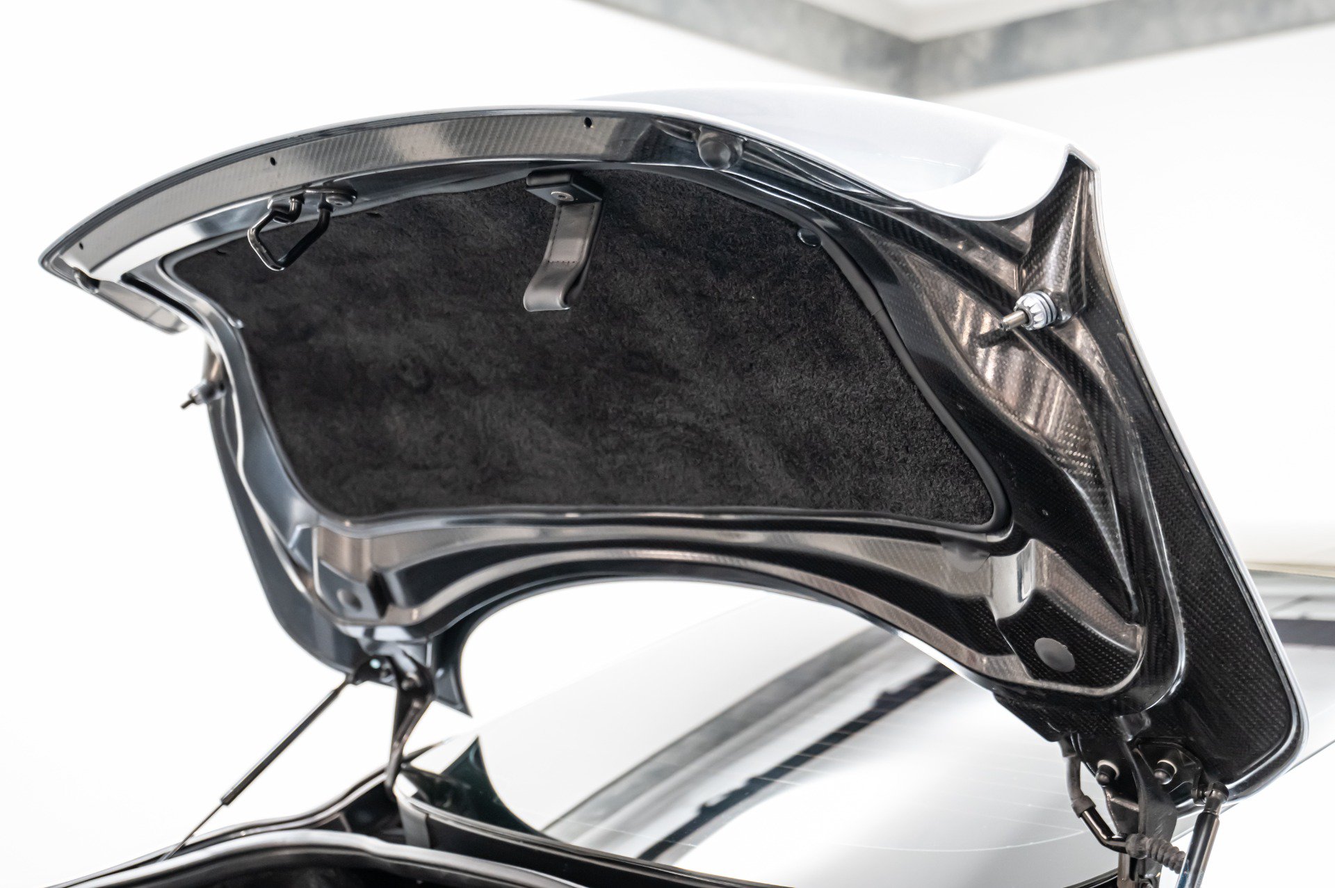 Used 2014 Aston Martin Vanquish Coupe RWD image 50