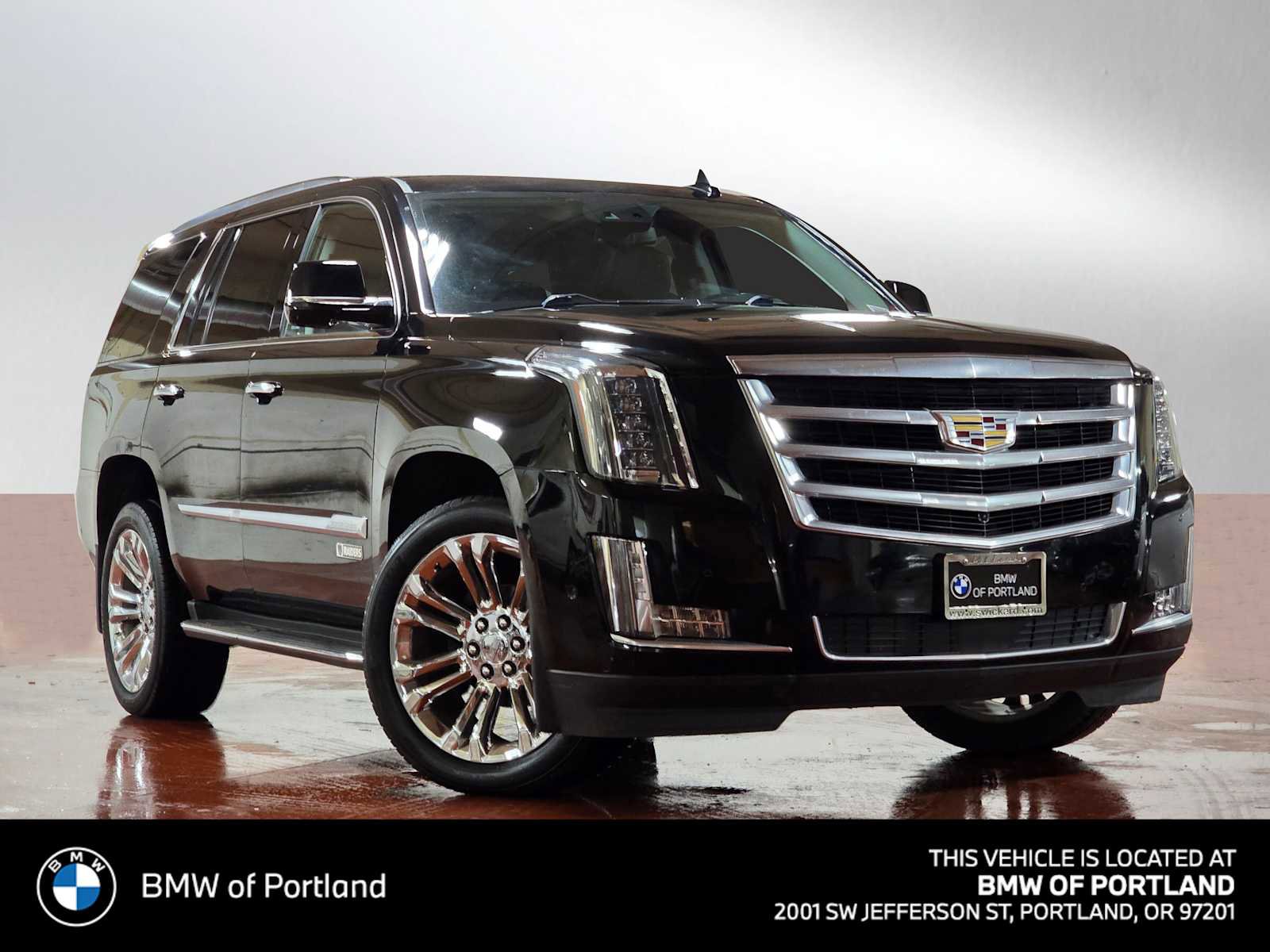 Used 2020 Cadillac Escalade Premium Luxury image 1