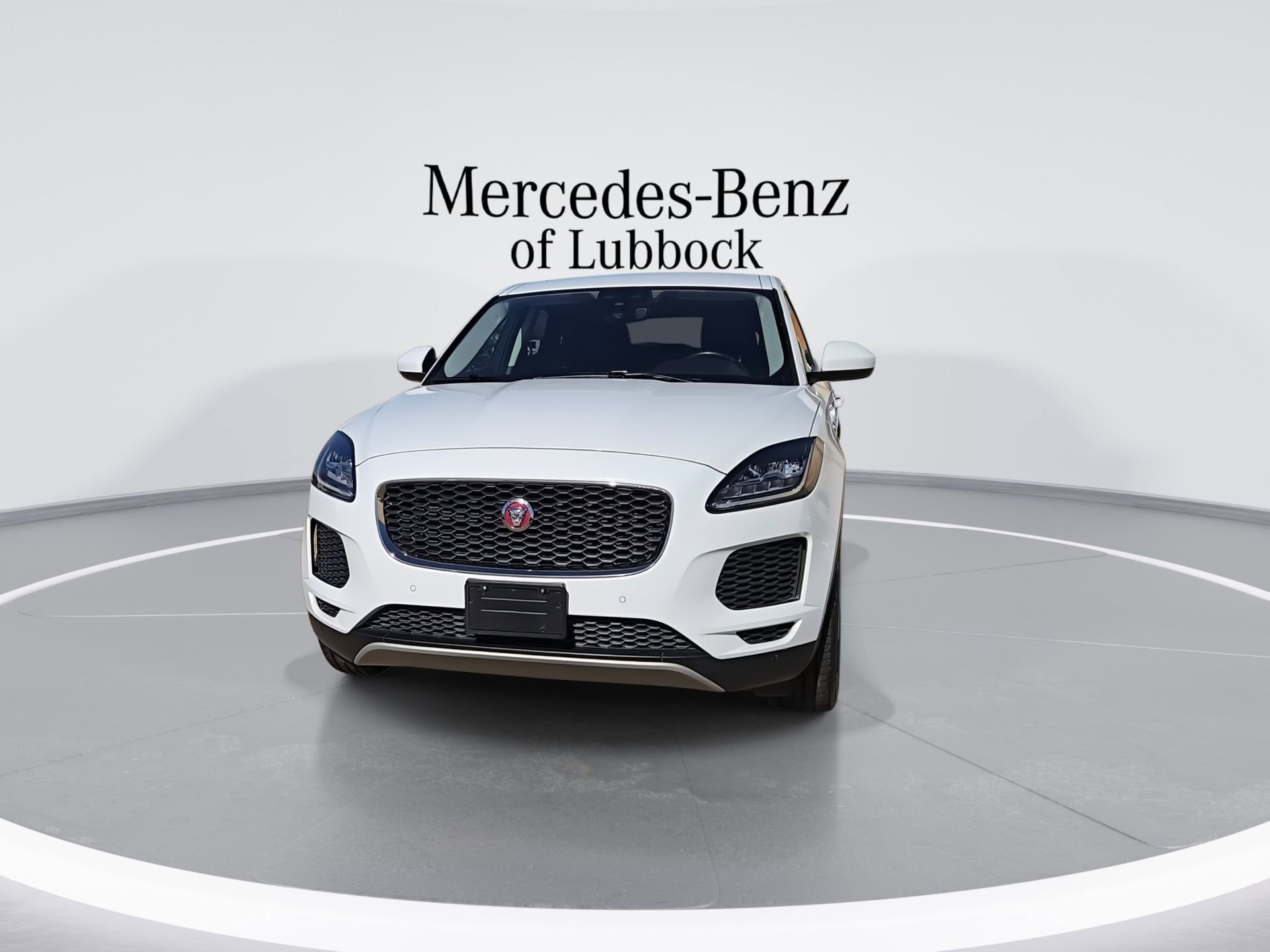 Used 2020 Jaguar E-PACE SE image 3