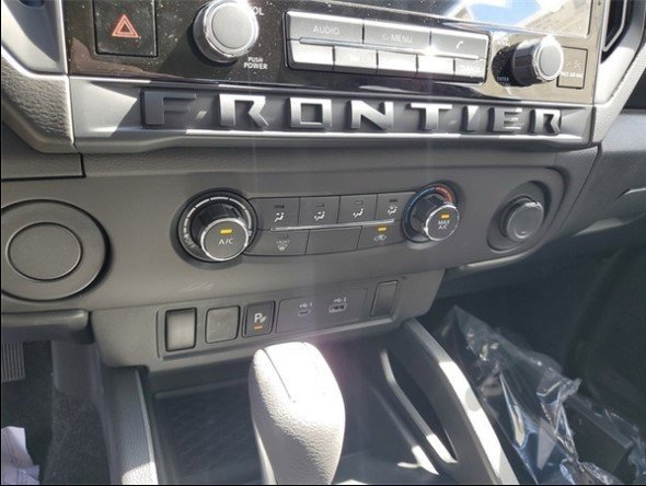 New 2026 Nissan Frontier S image 14