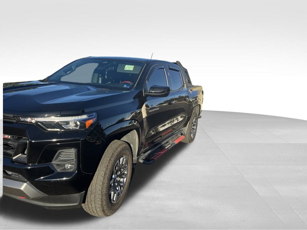 Used 2023 Chevrolet Colorado Z71 AWD/4WD image 7