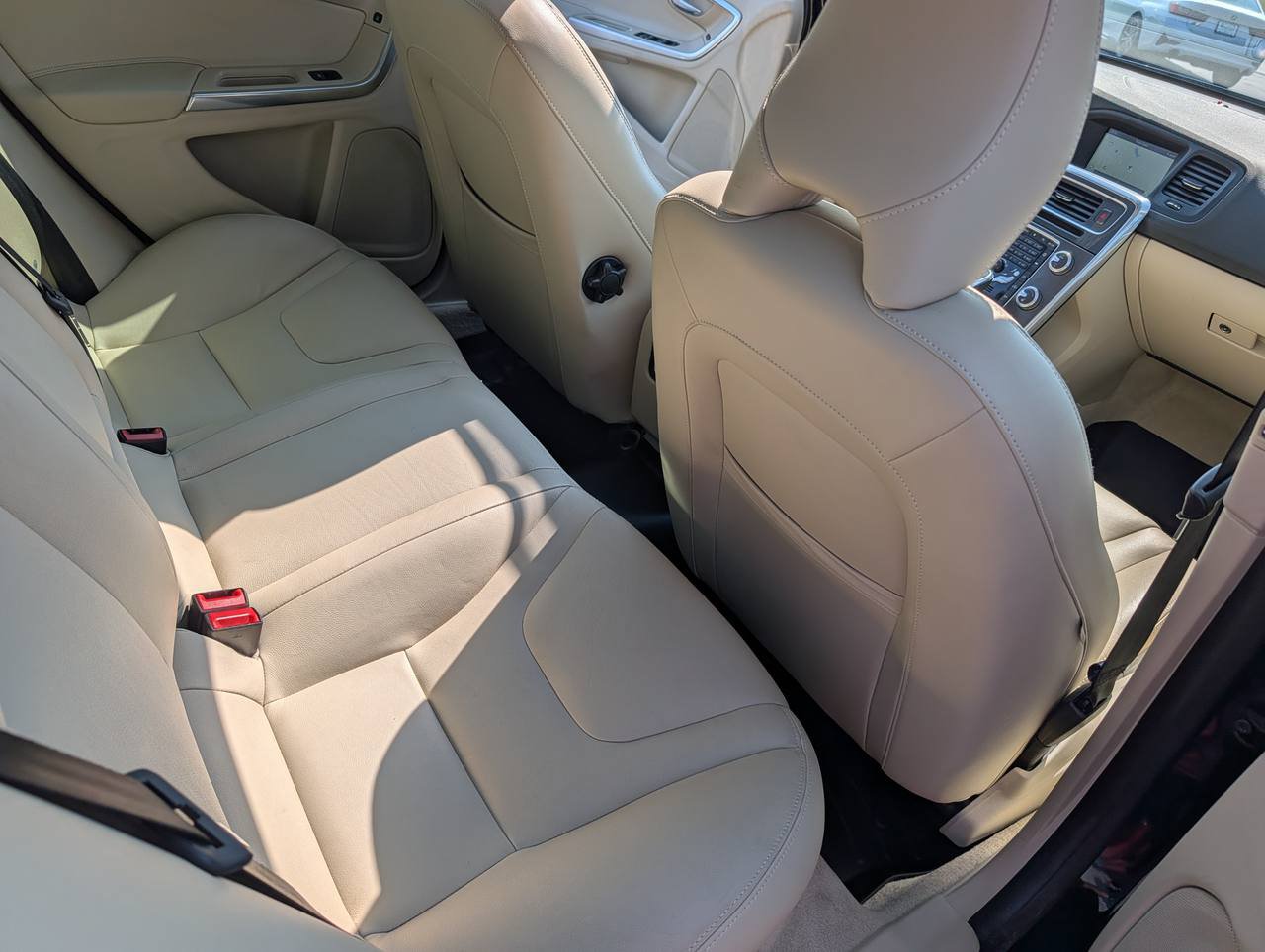 Used 2015 Volvo S60 T5 Premier FWD image 24