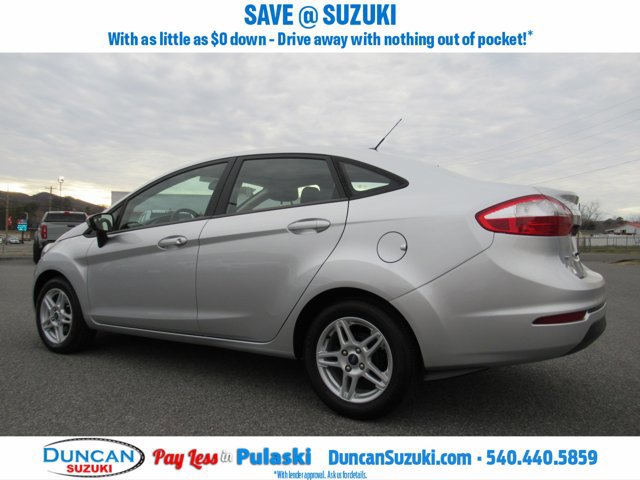 Used 2019 Ford Fiesta SE image 5