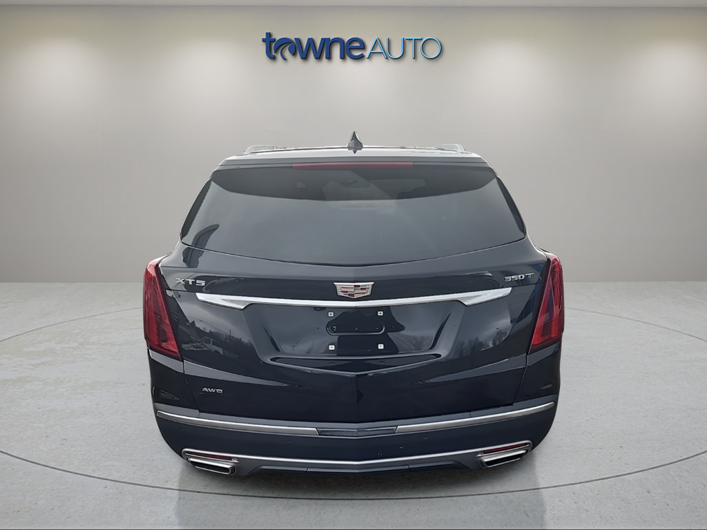 Used 2022 Cadillac XT5 Premium Luxury AWD/4WD image 4