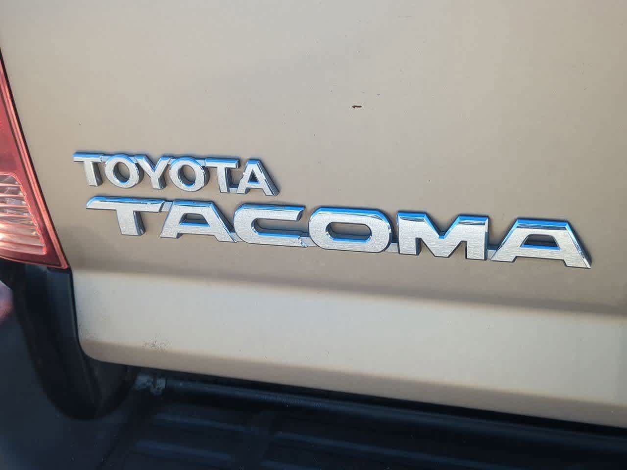Used 2007 Toyota Tacoma 4x4 Access Cab w/ SR5 Pkg #2 image 12