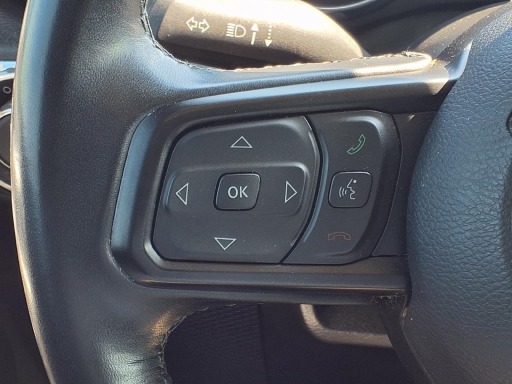 Used 2022 Jeep Wrangler Unlimited Sport AWD/4WD image 17