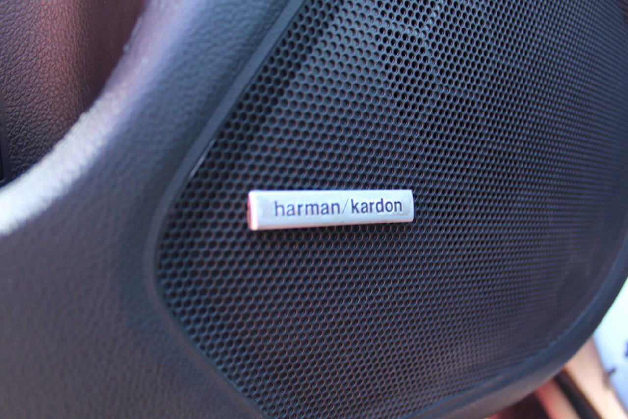 Used 2018 Subaru Outback 3.6R Limited image 19