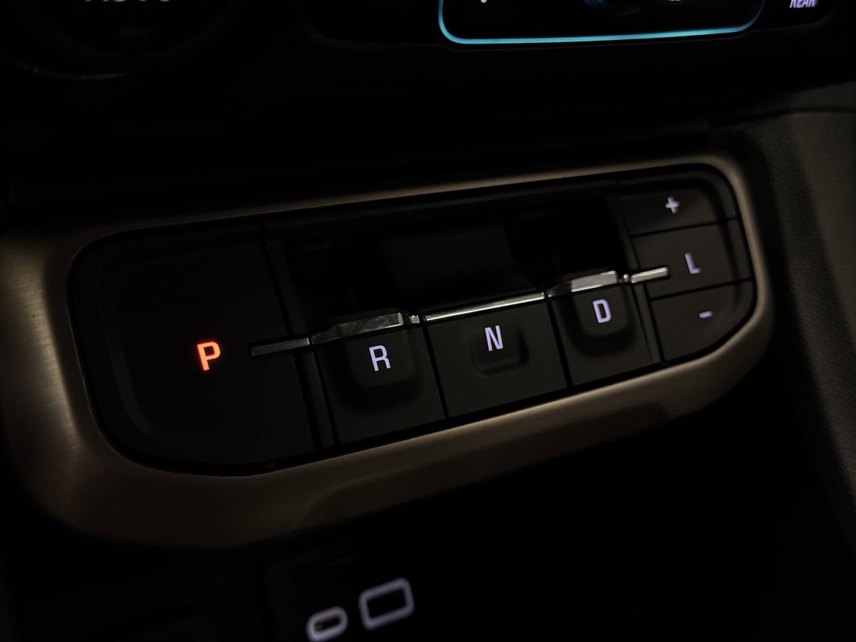 Used 2023 GMC Acadia Denali w/ Denali Technology Package FWD image 53