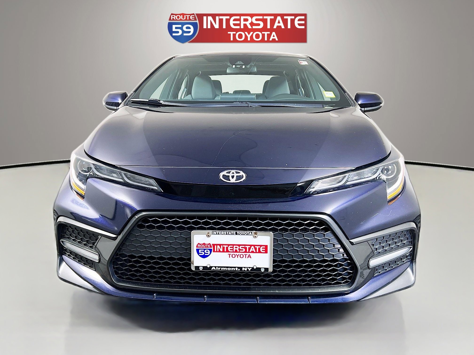 Certified 2021 Toyota Corolla SE w/ SE Premium Package FWD image 2