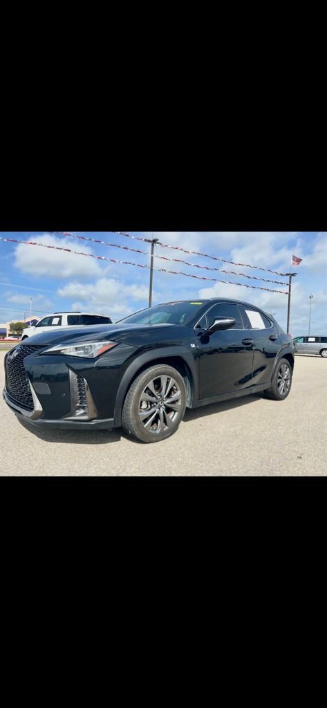 Used 2019 Lexus UX 200 F Sport w/ F Sport Premium Package image 2