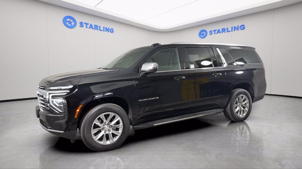 Used 2026 Chevrolet Suburban Premier AWD/4WD image 2