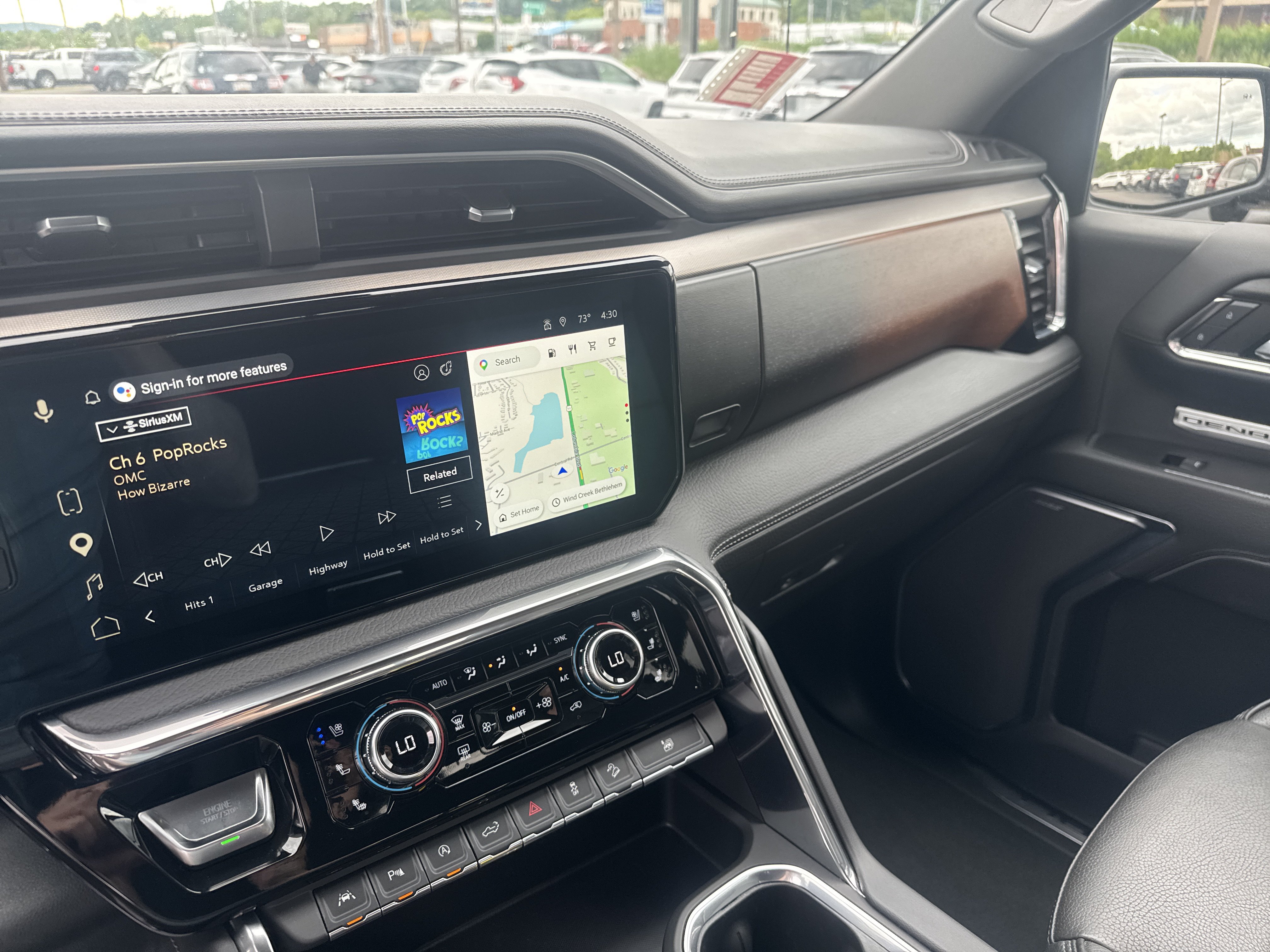 Used 2024 GMC Sierra 1500 Denali w/ Technology Package AWD/4WD image 20