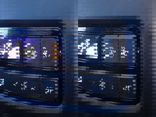 Used 2023 Hyundai Palisade Calligraphy image 20