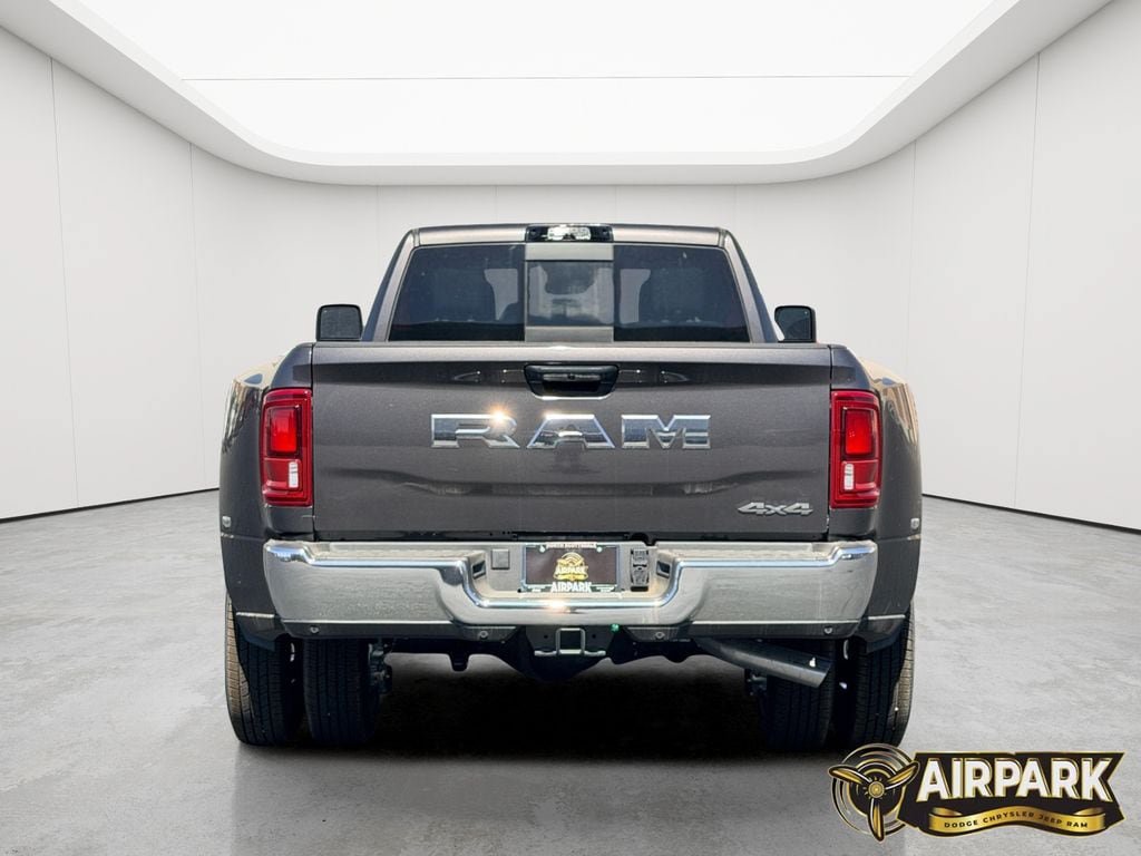 New 2026 RAM 3500 Tradesman AWD/4WD image 6