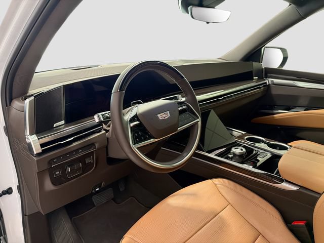 Used 2026 Cadillac Escalade ESV Luxury AWD/4WD image 8