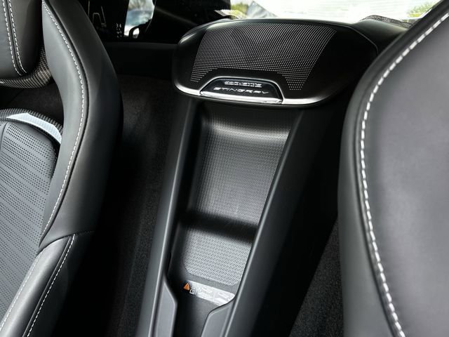 Used 2024 Chevrolet Corvette Stingray Preferred Cpe w/ 2LT image 20